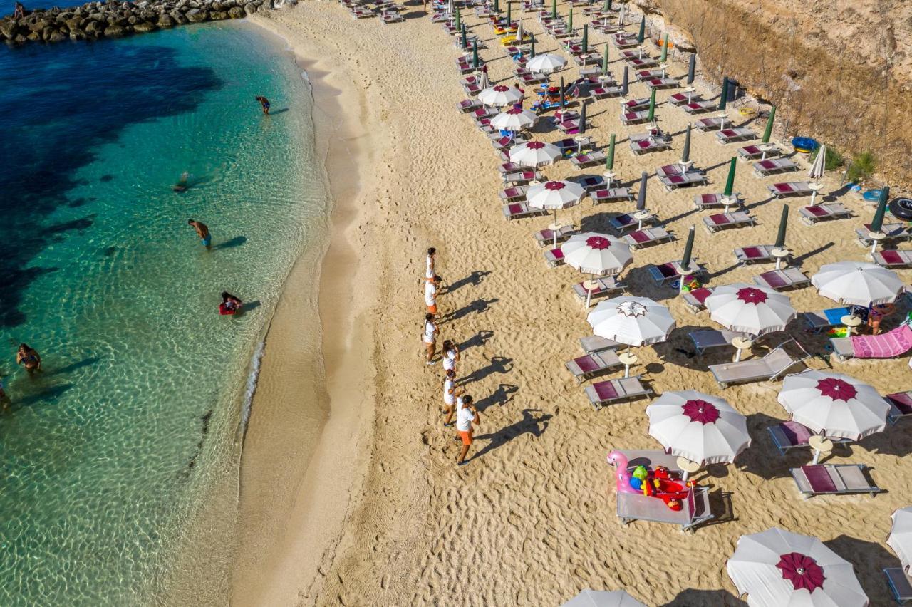 Villaggio Baia Del Monaco マンフレドーニア エクステリア 写真