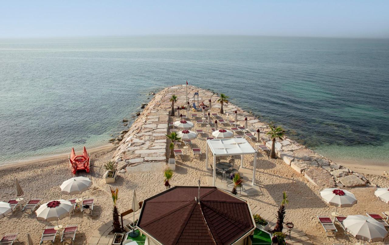 Villaggio Baia Del Monaco マンフレドーニア エクステリア 写真