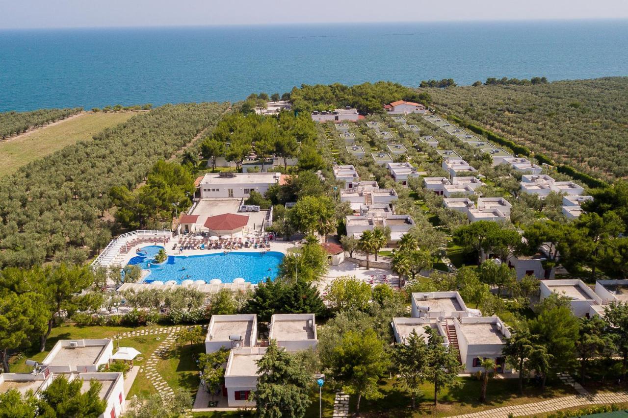 Villaggio Baia Del Monaco マンフレドーニア エクステリア 写真